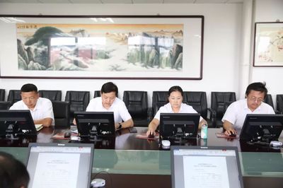 集团领导到企业管理服务分公司进行调研